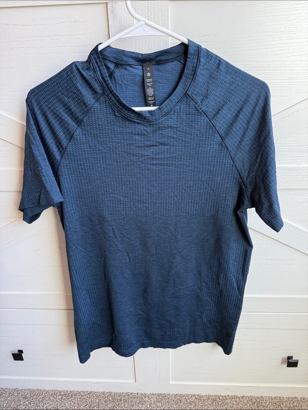 lululemon athletica Men's Short Sleeve Tech Tee - Midnight Blue